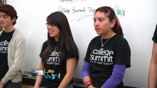Samantha Moreno Helps Peers Apply to College (512)