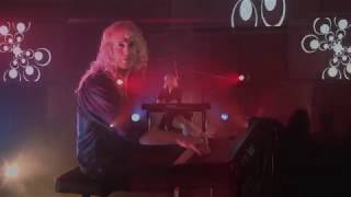 Bradfield :: Ogbourne St.George (Live)