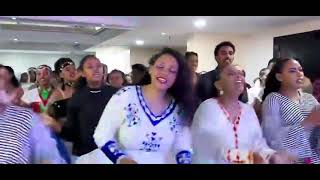 Yeroo waaqeffannaa at dubai