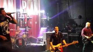 Simple plan - I Refuse @ Paris (15/03/16)