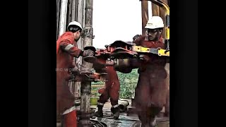drill collar pulling out #rig #collar #drillingrig  #oil #tripping