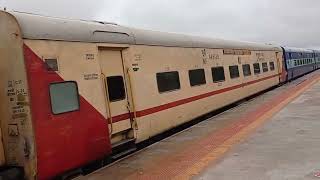 15632 BADMER GHUWATI EXP ARIVAL KUCHAMAN CITY  NWR 10 07 2023