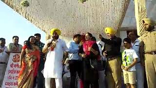 ਭਗਵੰਤ ਮਾਨ ਨੇ ਬਰਨਾਲਾ ਦੀ ਦੁਸਹਿਰਾ ਸਟੇਜ ਤੇ ਕੀਤਾ ਪਿੱਟ ਸਿਆਪਾ