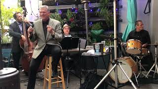 Jonathan Poretz sings “It Was Just One Of Those Things”