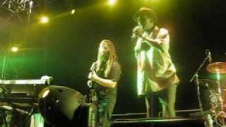 Gregory Isaacs - Live in Peru ( Asia Sunsplash Reggae Fest  30 / 01 / 10 ) - Love is Overdue