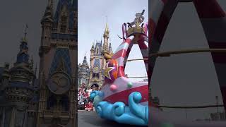 Magic Kingdom parade part 2