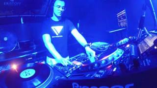 Tom Dazing at PURELIST