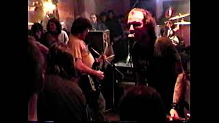 MOTOSIERRA - " Cocaine Always Back / Liar " en vivo en El Once - Buenos Aires 2004