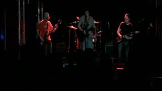 Miss Lucy Live @ Cubby Bear ( Arlo Pear )