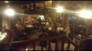 Crete - Parasia - Live folk Music