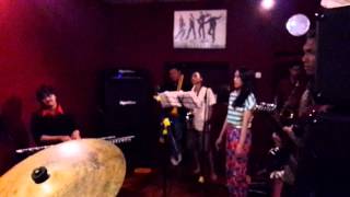 Moliendo Cafe (cover) by Just For Jam