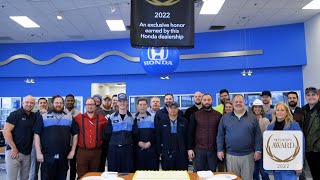 2022 President's Award Banner Unveiling | Neil Huffman Honda of Frankfort