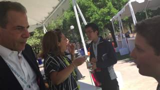 Hamish pitches his apps to Rick Stengel at GES2016