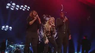 Piece Of My Heart & Faith Hill's Humanity Speech - Soul2Soul Raleigh,  NC - 6/22/18