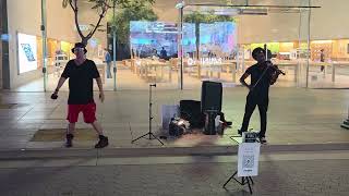 Amazing player 3rd Street promenade.