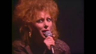 Mama Béa Tekielski -  Chaîne Officielle - La Différence - en concert -  1987