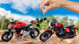 Unboxing of  Ducati Super Naked V4 S  | JAWA 42 Orion | Scale 1:18 Model | Collectible 🤩 ⚡