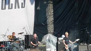 Buzzcocks live "I Don't Mind" @ Riot Fest Douglas Park, Chicago Sept. 15, 2017