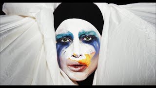 Lady Gaga - Applause (Official Music Video)