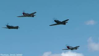 Fighter Parade (P-40, Spitfire, P-63, P-51) - WWII Weekend 2017