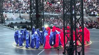 BTS ARIRANG blue & red people transition