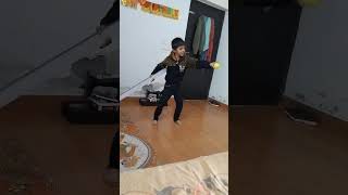 वेदांत बैट बॉल सिखाते हुए#cricket cr