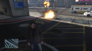 Stupid idiot lady npc dies like the idiot she is