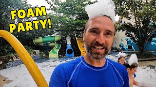$3 Water Park (Bugis Adventure) in Makassar, Indonesia 🇮🇩 | Seluncuran Kolam Renang