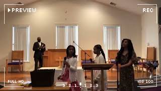 “Leaning on the Everlasting Arms”by Alan Jackson.#griffingirls