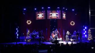 Crowder feat. Mac Powell: Blue Christmas