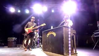 Chas & Dave - Rabbit, Ain't No Pleasing You, The Sideboard Song, Newcastle 23/05/15.