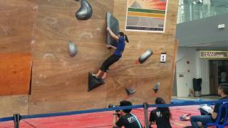 NTU Bouldermania 2016 Open Women Finals Route 1 - Vanessa Teng