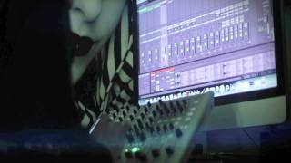 Minimal Tech House Ableton Performance Vestax VCM 600