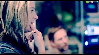 Singer/Songwriter Scarlette Fever - December Prayer in the making part 1