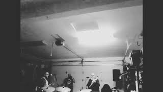 Bad Mojo-Blue on Black (cover )