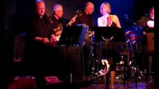 Anne Hollingen and Molde Kabaretgruppe