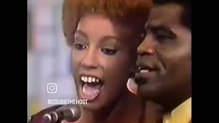 James Brown e Marva Whitney live