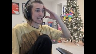 xQc makes 5head play in chess