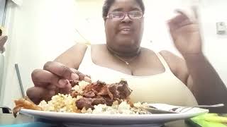 Eating Brown Stew Chicken While Reviewing Married at First Sight Detroit 🍗💍 | My Honest Thoughts