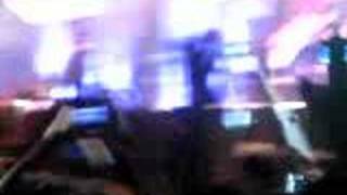 PARAMORE - NEVER LET THIS GO