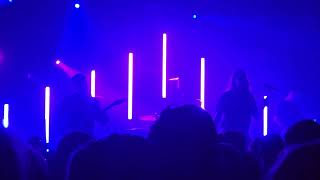 Fashion Forward- The Home Team