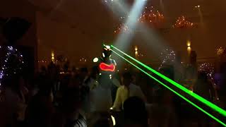 Casamento Entrada do Robozao de led na festa #casamento #festa