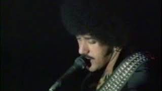 PHIL & GARY  [ PARISIENNE WALKWAYS ] LIVE ..