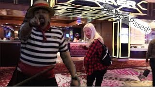 Messing with people in Vegas | Vlog 18