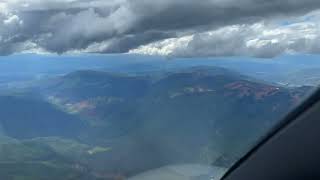 Approach into Aspen the Phenom 300E