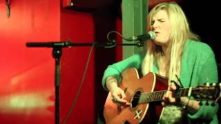 Jodie Waite - Stars (Broadcast, Glasgow) / Peppermint TV