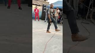 Bro Emma Nmeme live@ Emeka Bass aka 619 wedding praise Day at ngwa road Aba (1)