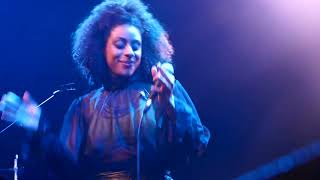 You should stay - Kim Dee (Live le Plan)