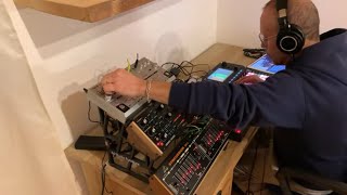 Alex Fain live streaming improvisation.