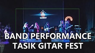 BAND PERFORMANCE DI TASIK GITAR FEST